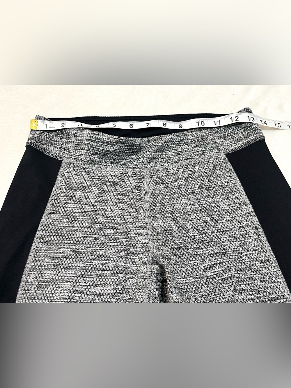 Champion Black and Gray Textured Athletic Leggings Women’s Small - Picture 10 of 15